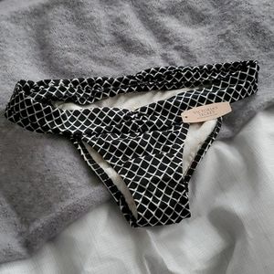 Black and White Scale Pattern Bikini Bottoms
